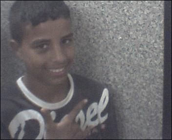 houssaine:   bss_15@hotmail.fr